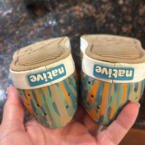 Native Jefferson Sugarlite Flax Tan Size C13 Unisex Gender Neutral - Picture 7 of 11